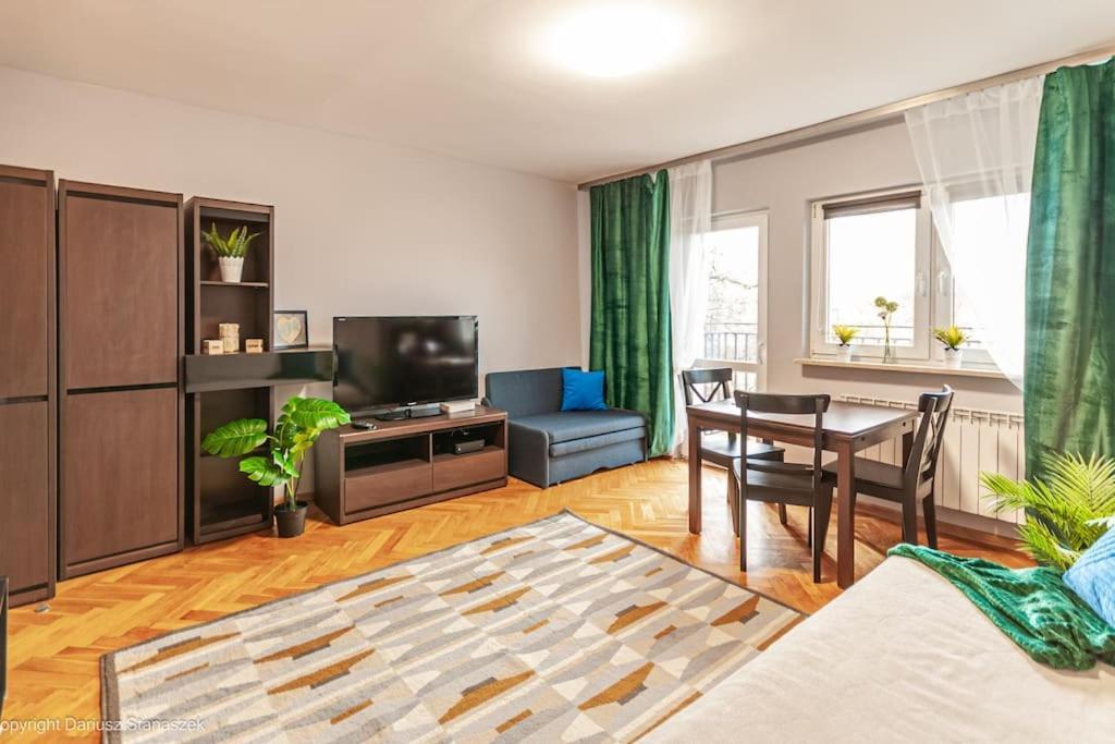 Superapart Woloska 40 Varşovia Exterior foto