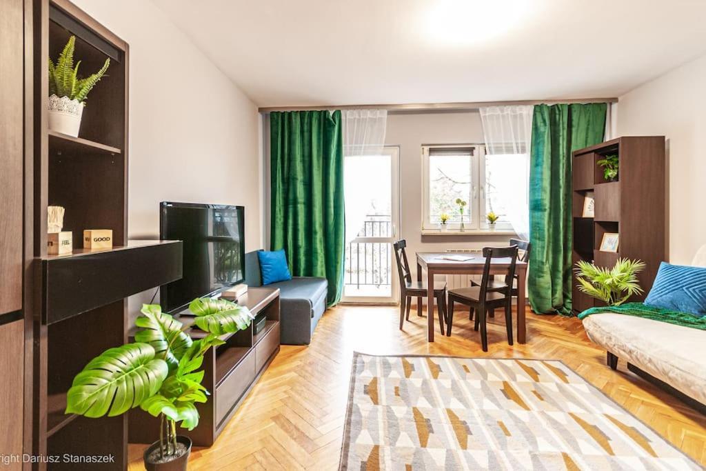 Superapart Woloska 40 Varşovia Exterior foto